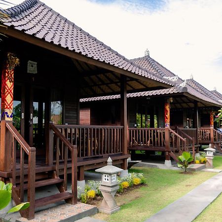 Sunset Star Huts Hotel Nusa Lembongan  Exterior photo